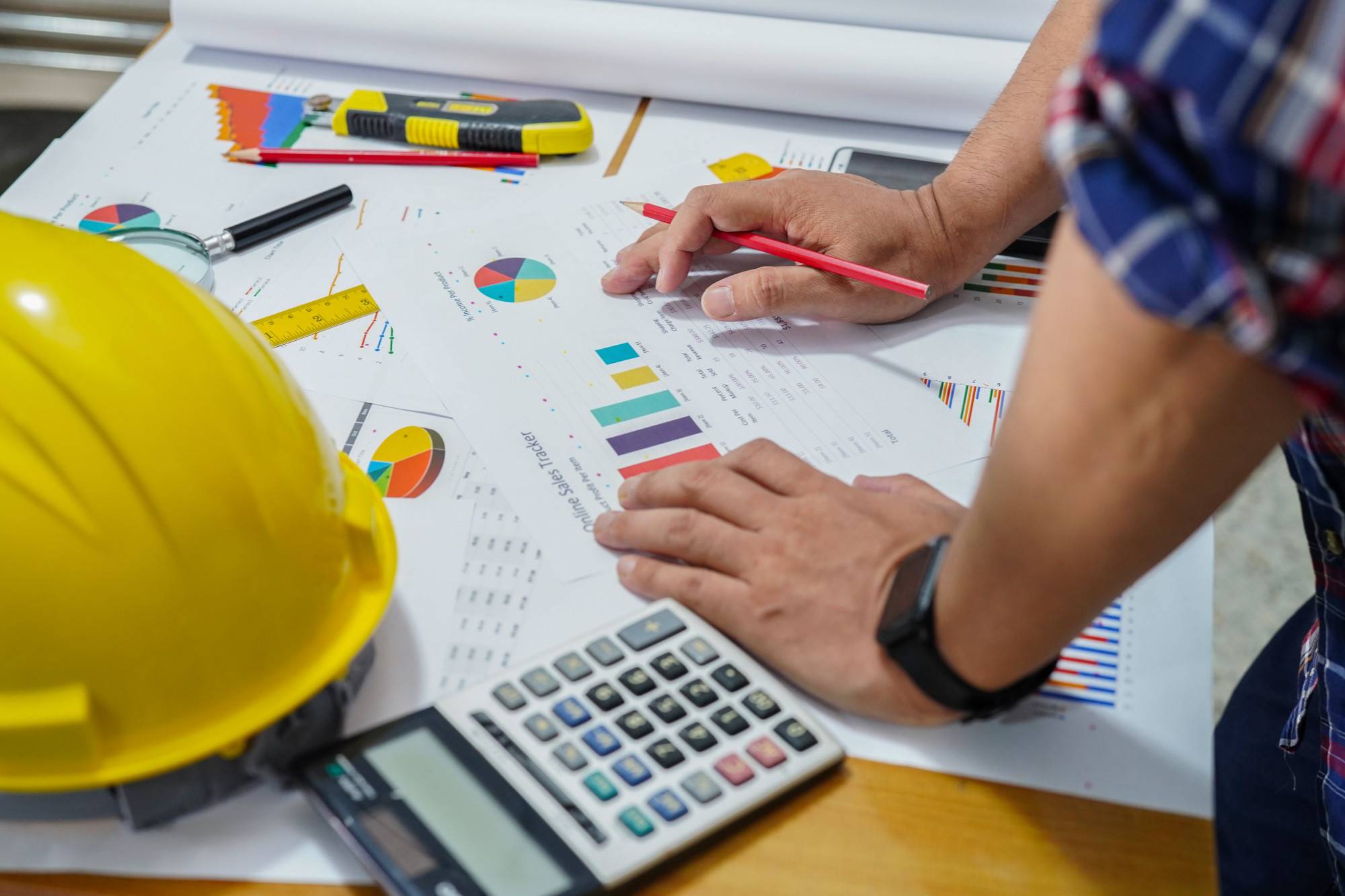 Od czego zależy ile kosztuje projekt indywidualny w 2026 roku?