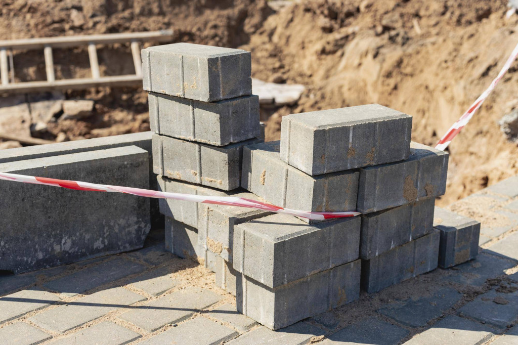 Kiedy wykonujemy płyty fundamentowe i jakie ma to znaczenie dla budowy